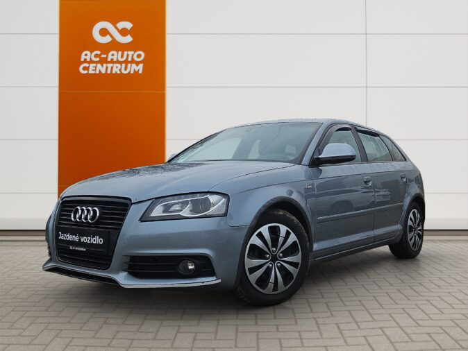 Audi A3 2.0 TDI DPF Attraction Premium S tronic