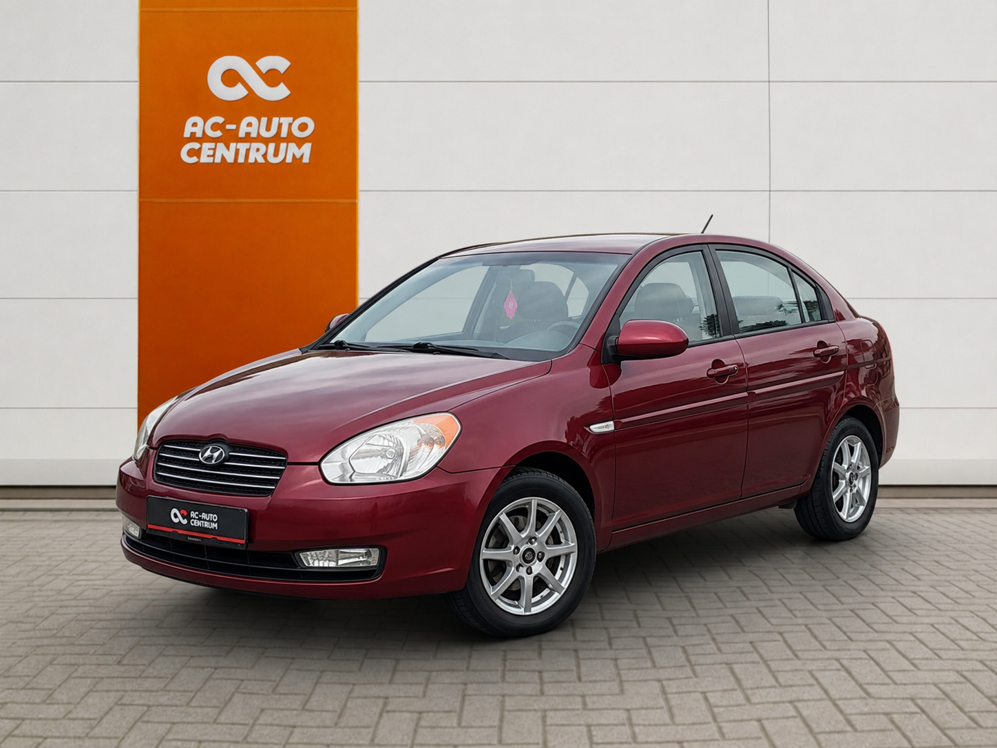 Hyundai Accent 1.4 benzin, r.v.2008, ťažné zariadenie