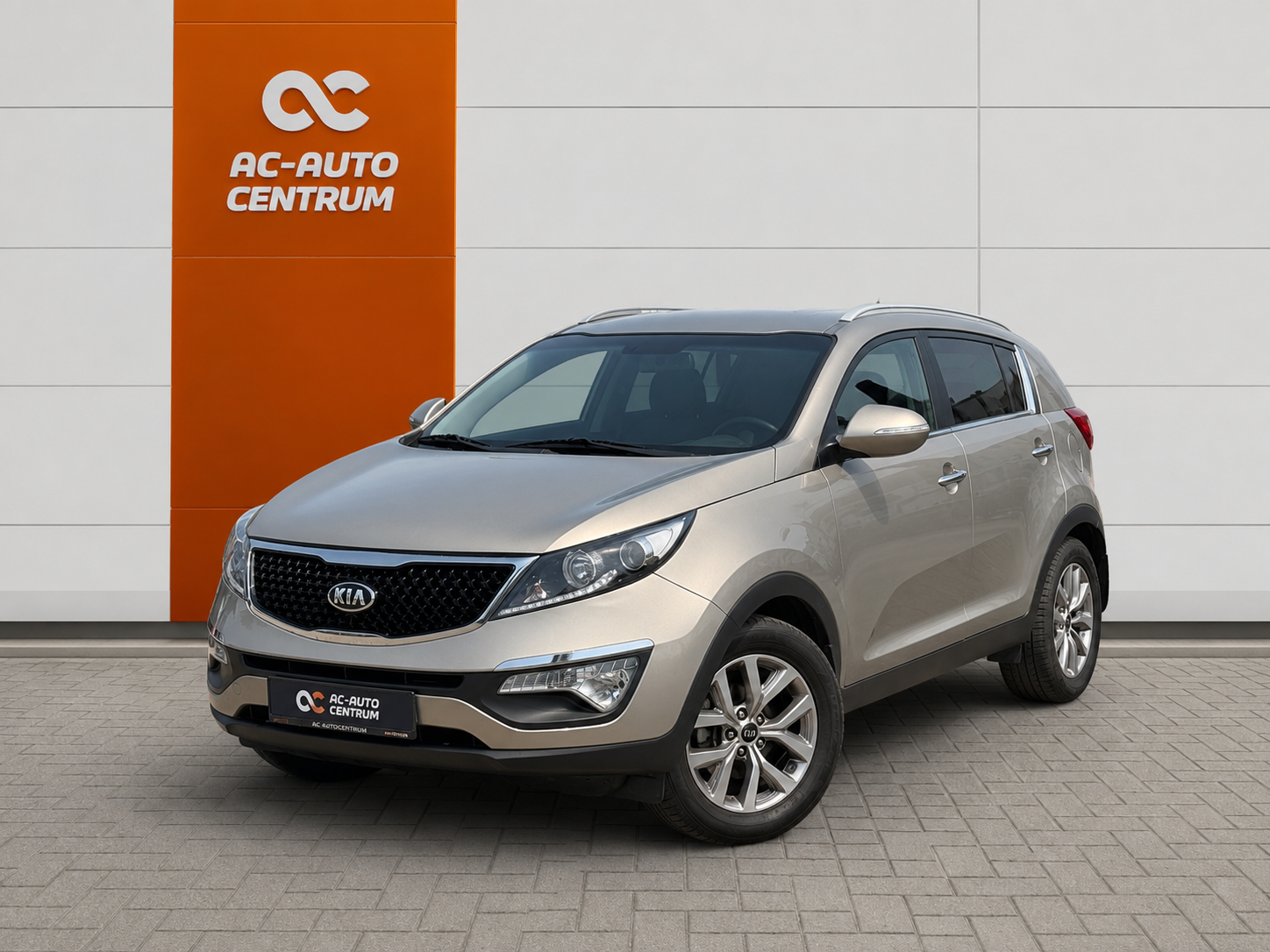 KIA SPORTAGE 1.7 CRDi Platinum 2015 97000km 1.majiteľ