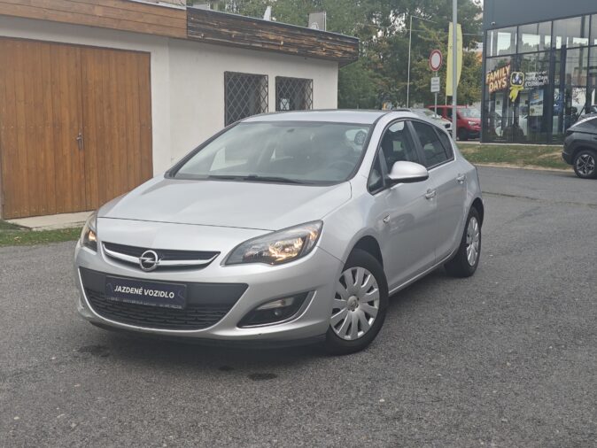 Opel Astra 1,4l / 74kW