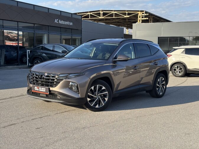 Hyundai Tucson 1.6T-GDi 6MT 2WD STYLE + DP