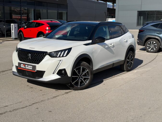 Peugeot 2008 Hybrid GT