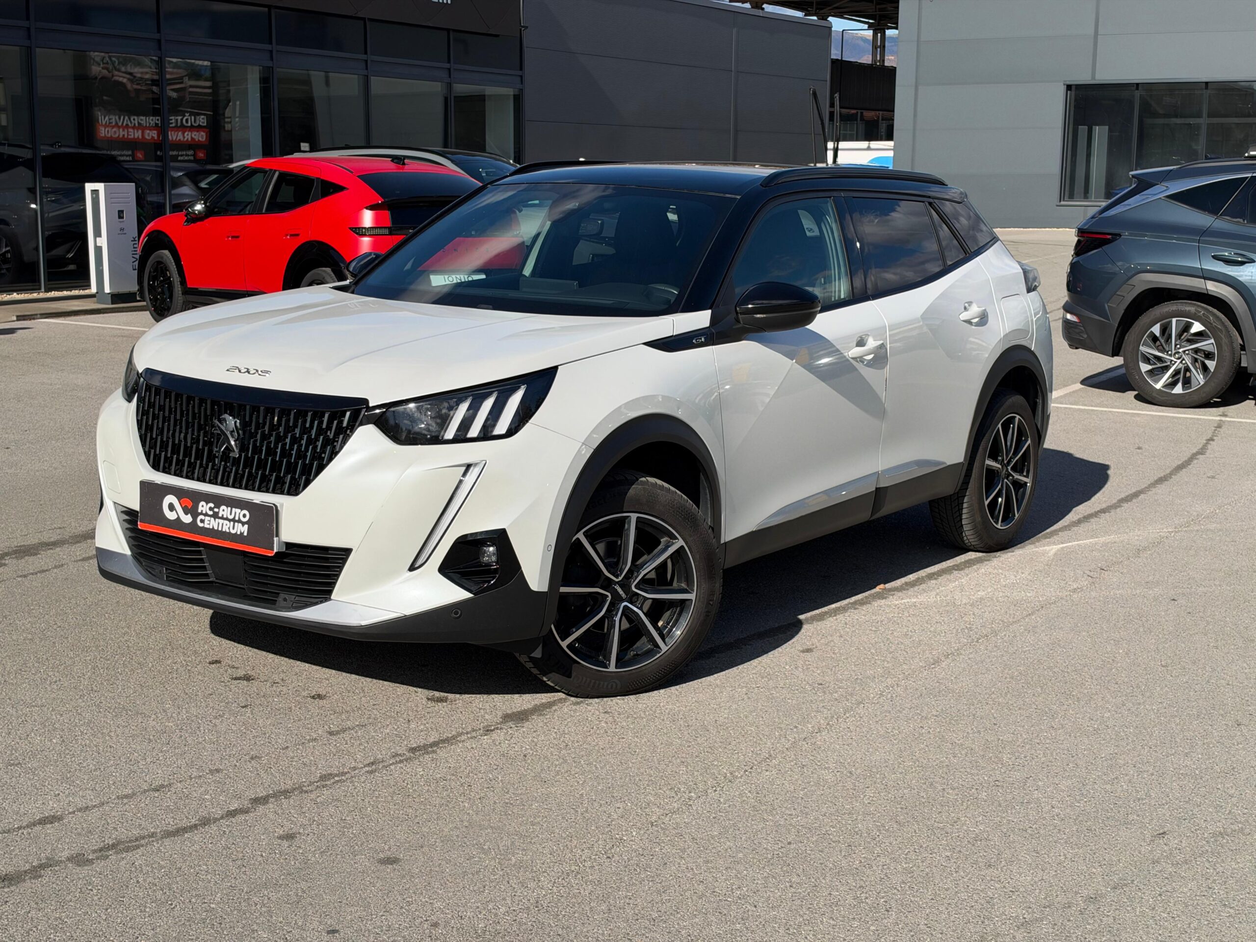 Peugeot 2008 Hybrid GT